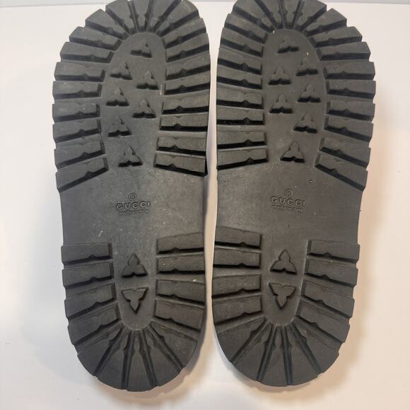 Guccis Men Slides
